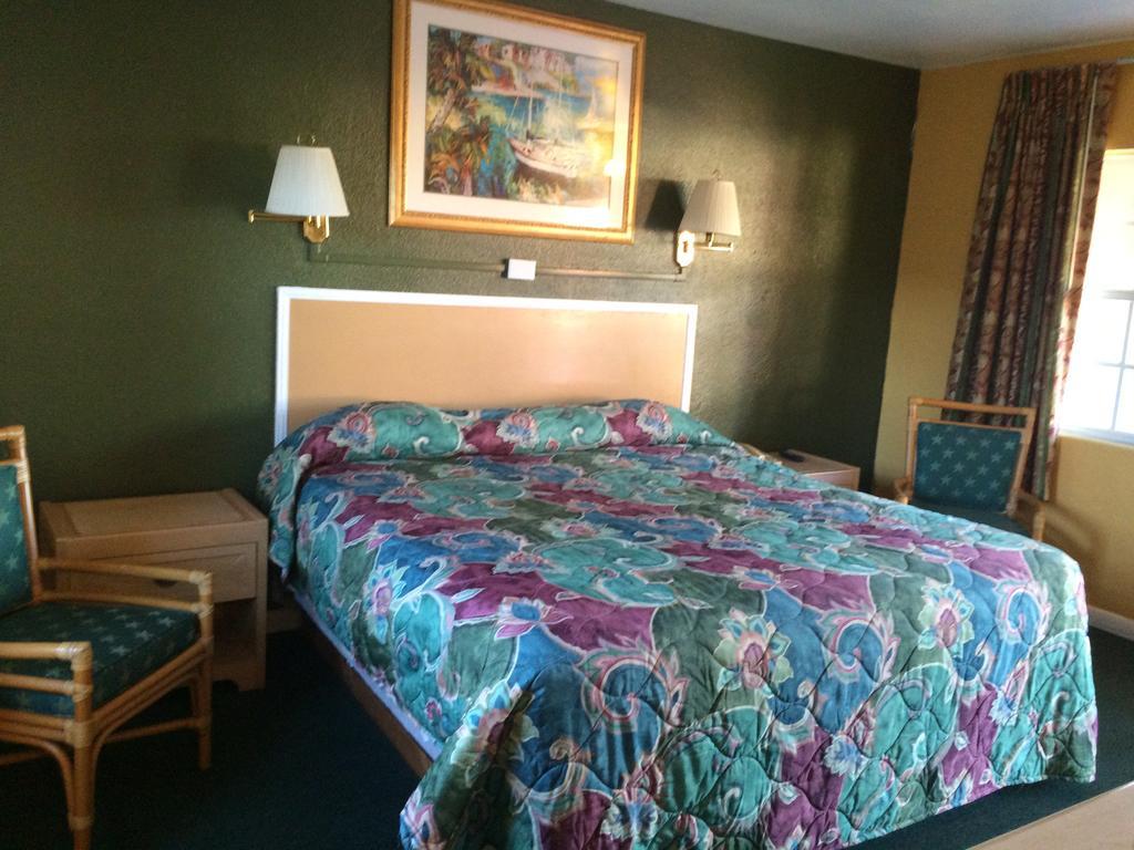 אוקלה Shangri La Motel מראה חיצוני תמונה