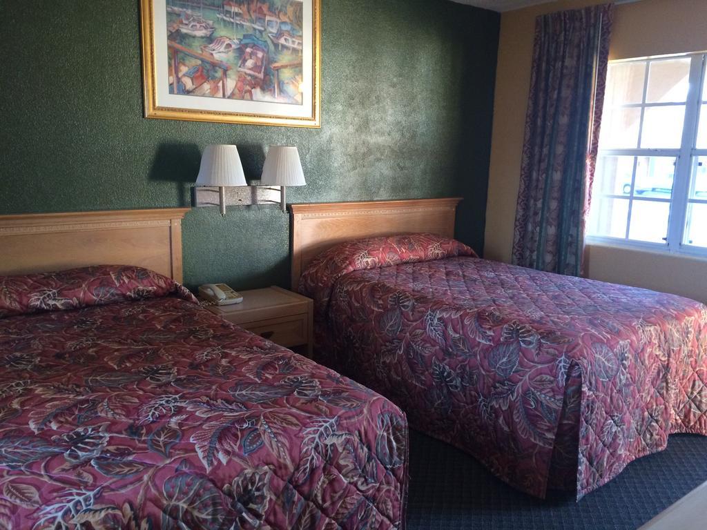 אוקלה Shangri La Motel מראה חיצוני תמונה
